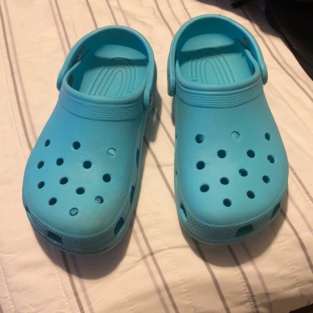 Crocs